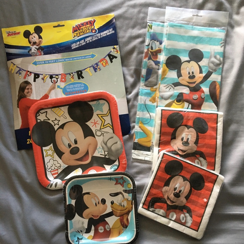 Mickey Mouse party supplies